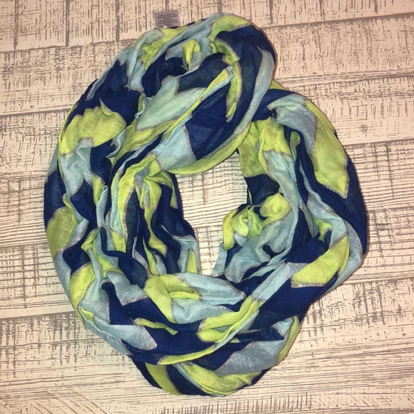 Accessories - Chevron Scarf Accessories - Chevron Scarf